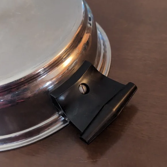 Rena Ware 1.5 Liters Waterless Cooking Sauce Pan - Picture 7 of 8